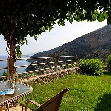 Ξενοδοχείο Blue Horizon 4*